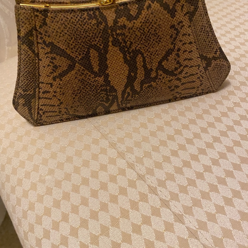 Alligator print evening bag - Picture 6 of 8